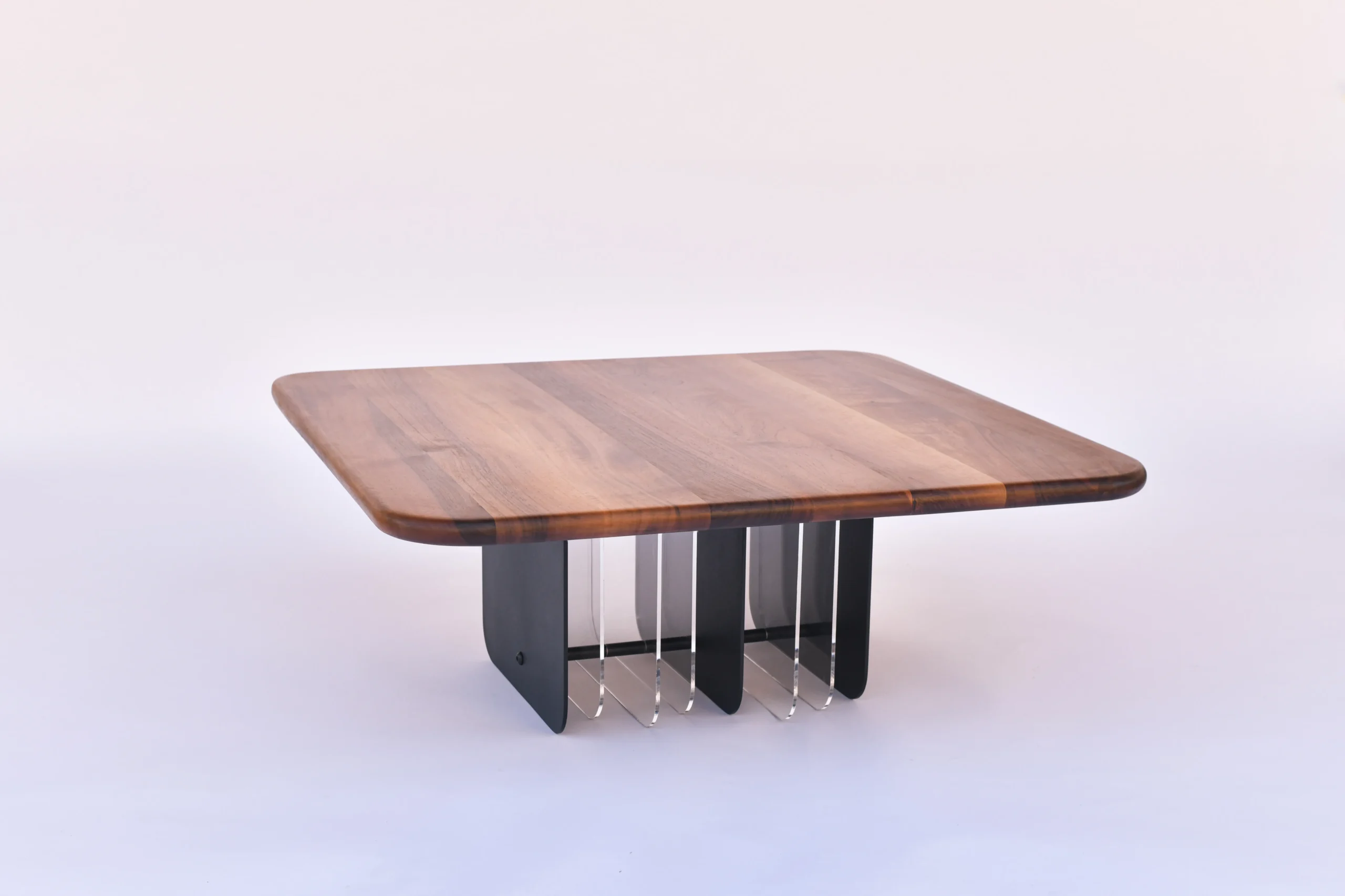 Netto is an Art Deco-inspired table, made of several materials fused into one remarkable piece of furniture